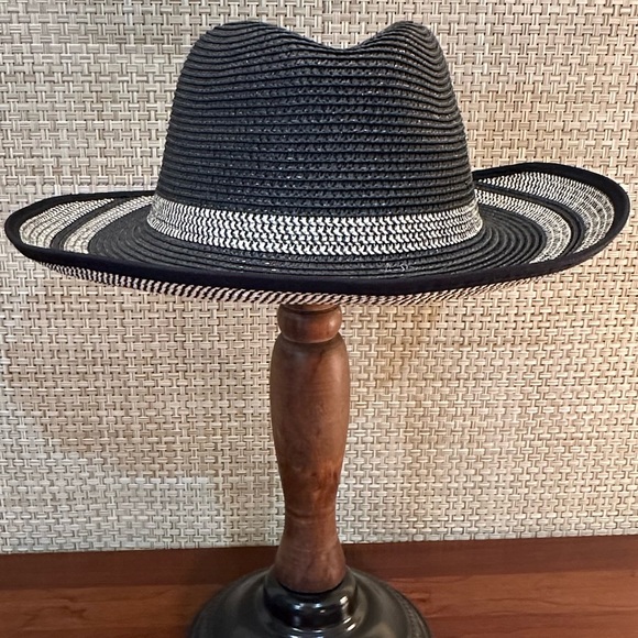 🌟HP🌟NWOT Black & Tan Paper Straw Garden Fedora Hat by Magid - Picture 2 of 10